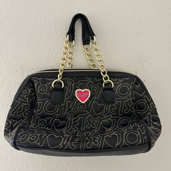 Betsey Johnson Handbags - Betsey Johnson Handbag Logo Quilted Be Mine Gold Chain Straps Black O/S